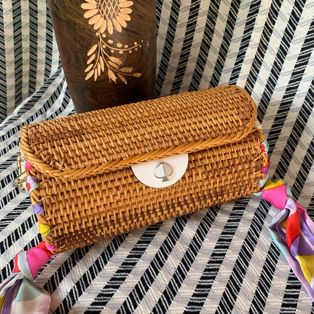 Kate spade bag cylinder crossbody natural wicker - Picture 1 of 8
